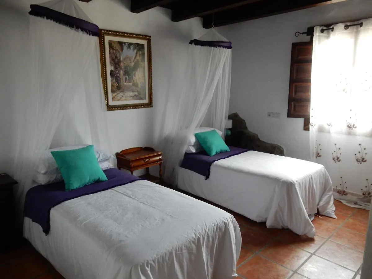 Casa Del Limonero Apartment Guaro